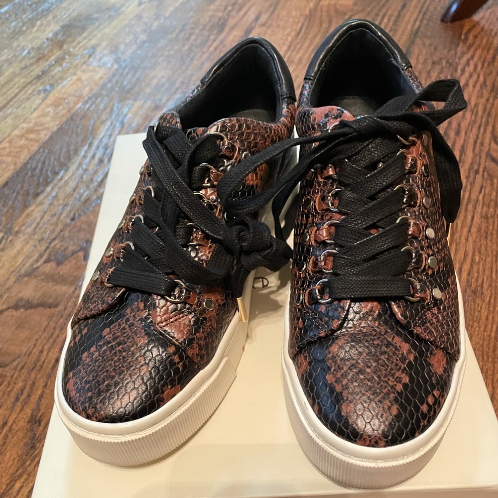 Joie Handan Snake-embossed Leather sneaker